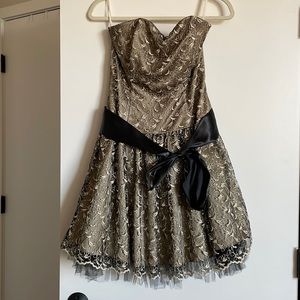 Jessica McClintock semi-formal dress sz 10
